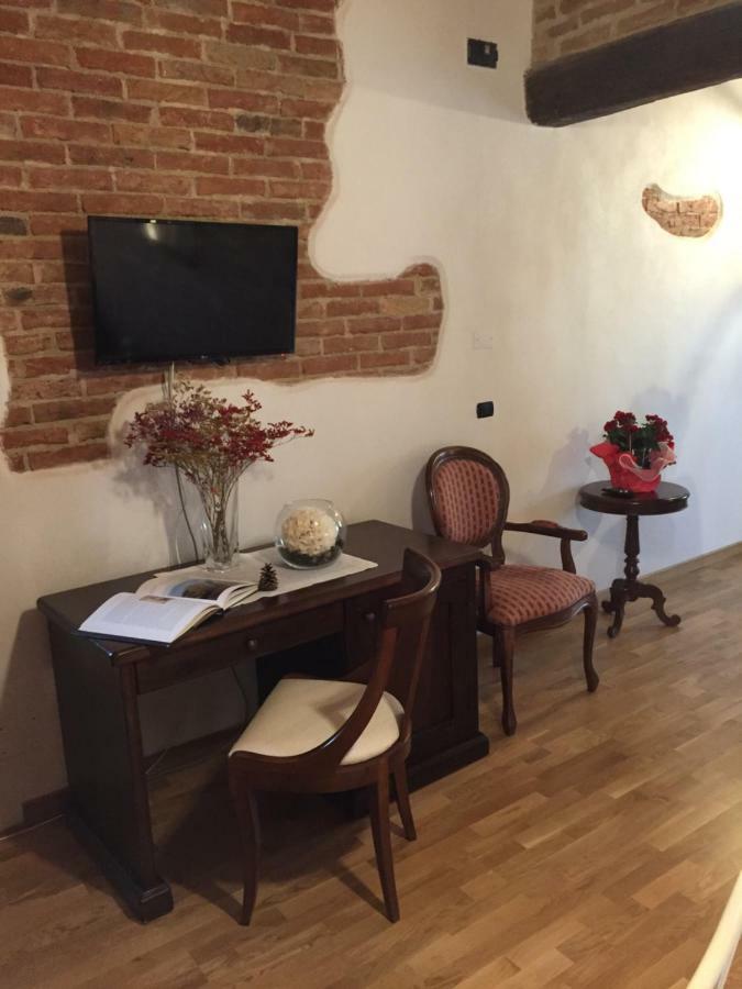 Cascina Maina Villa Diano dʼAlba Eksteriør billede