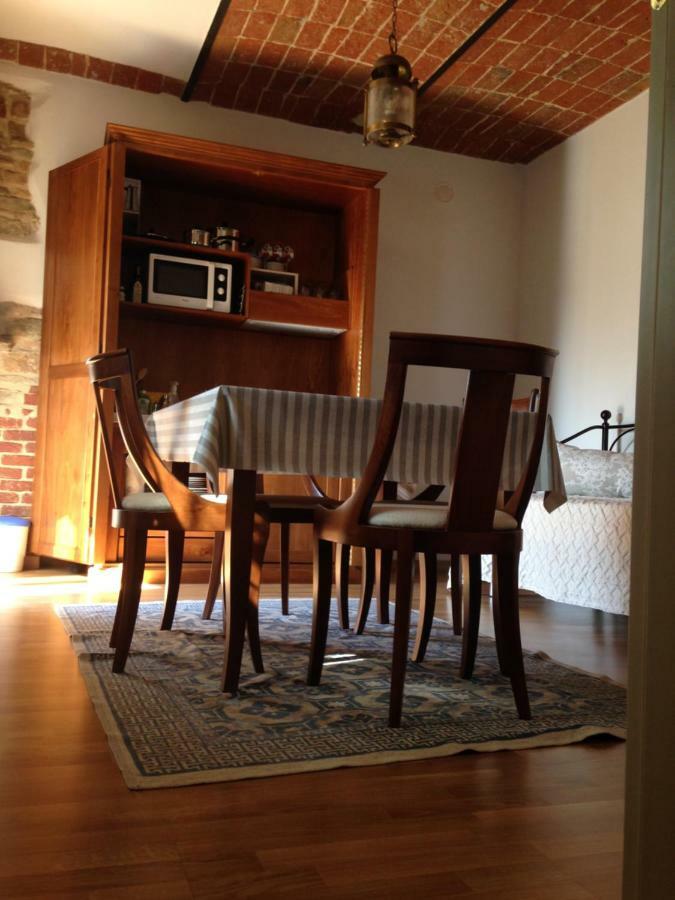 Cascina Maina Villa Diano dʼAlba Eksteriør billede